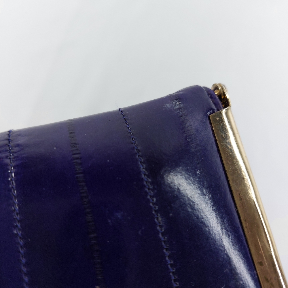 Vintage Purple Eel Skin Wallet Coin Jewelry Holder Travel with Mirror - Picture 3 of 10